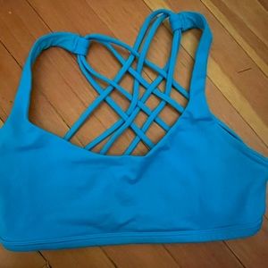 Lululemon free to be wild bra